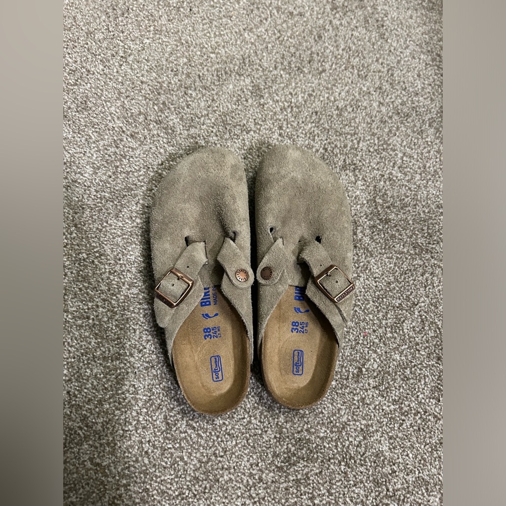 Jcrew women’s Birkenstock Boston clogs, size 38